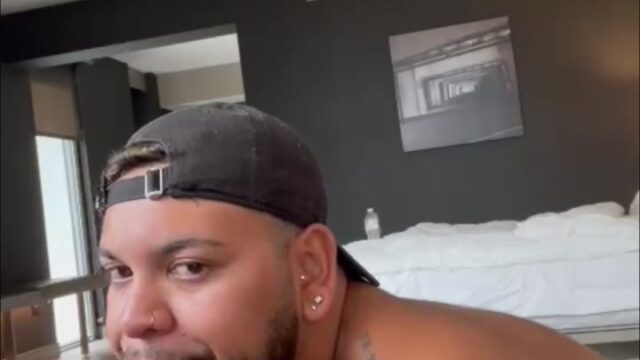 BIG BEEFY BODY, HOT JUICY DICK, CURIOUS LUSTFUL FRIENDS, ASS EATING, FILLING UP ASSHOLE, SLOPPY HOLE, HORNY GUY HOT ORAL FUCK ANAL SEX (4) dickslurp oral fun facefuck sexy bearded dude