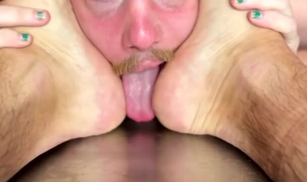 2023-04-13 JOHNNY DARKO GOONED OUT SO HARD ON MY ALPHA FEET AND COCK  Bonus W S vid with him coming next